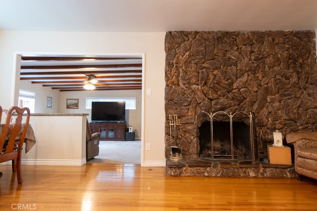 1624 W Roberta Avenue