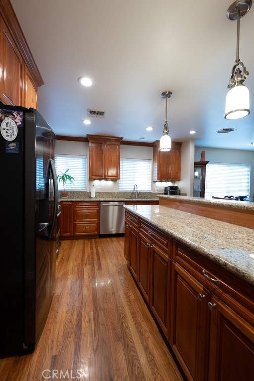 1624 W Roberta Avenue