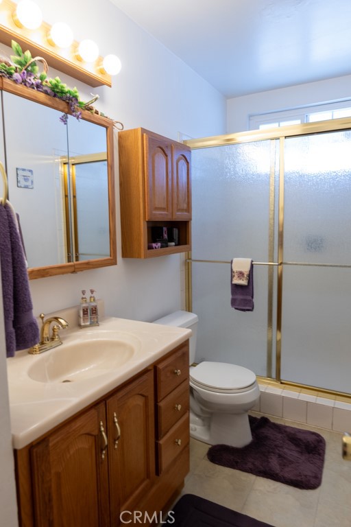 1624 W Roberta Avenue