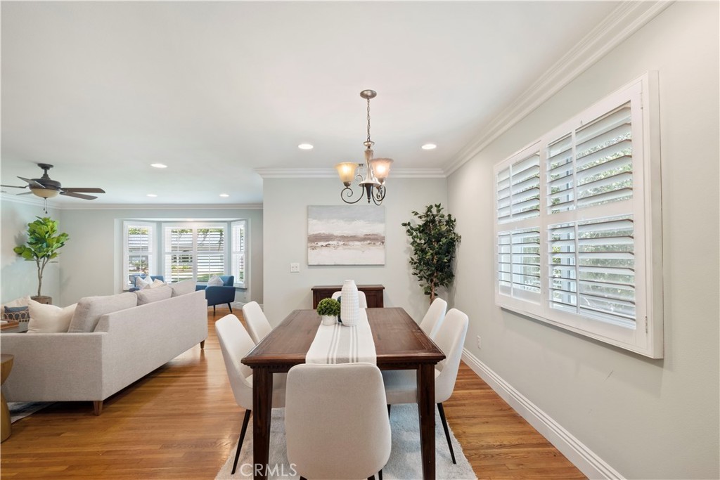 2127 Stearnlee Avenue