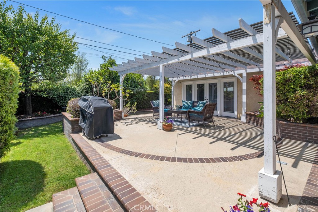 2127 Stearnlee Avenue