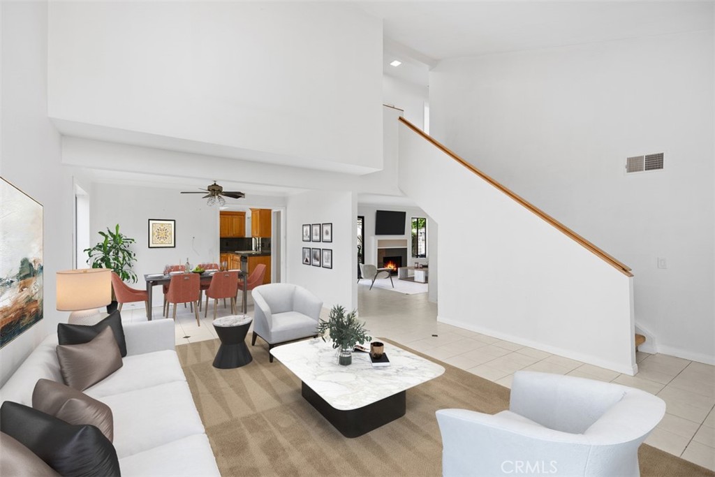 22886 Hickory Hills Avenue