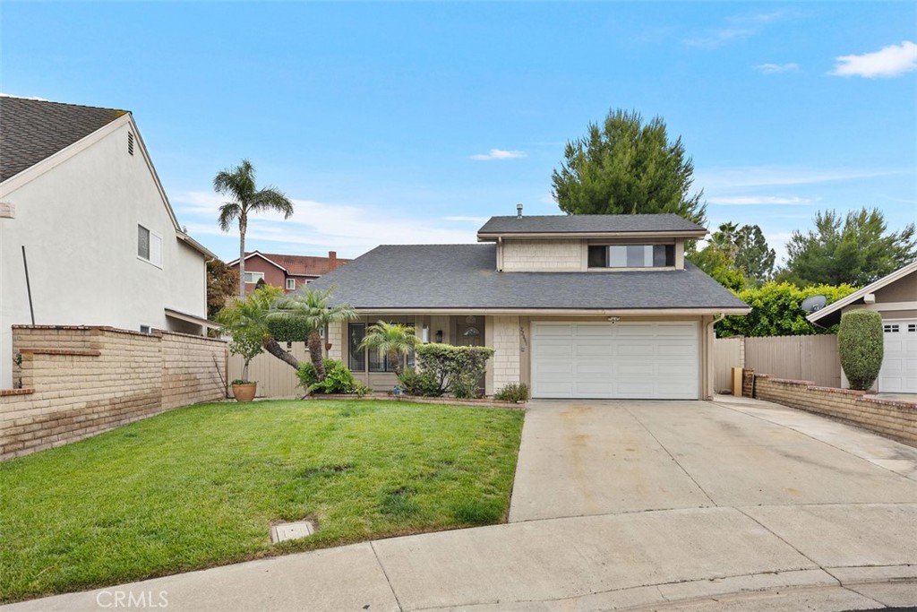 22886 Hickory Hills Avenue