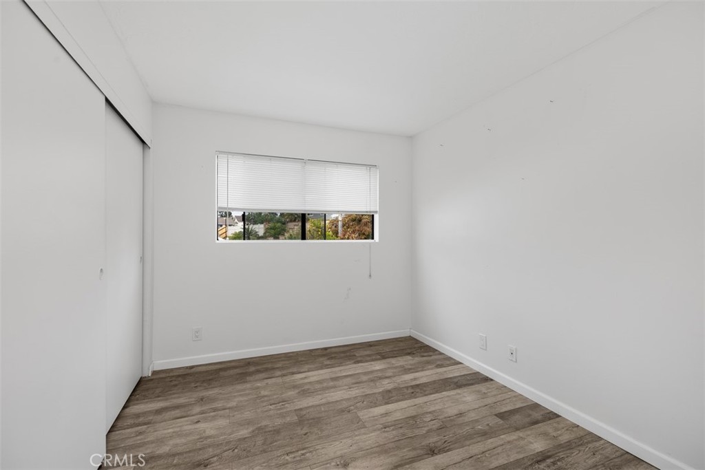 22886 Hickory Hills Avenue