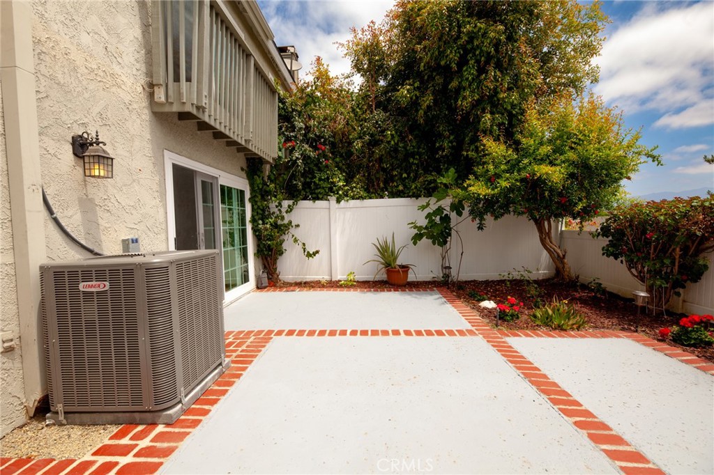 25056 Silverleaf Lane