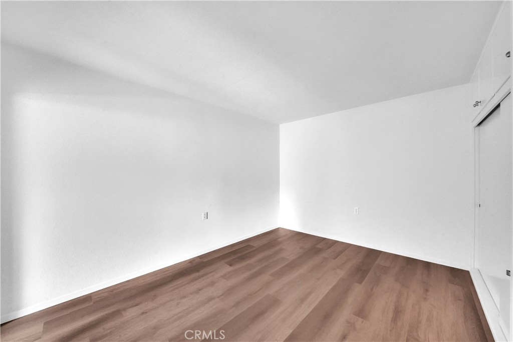 2054 Via Mariposa E H