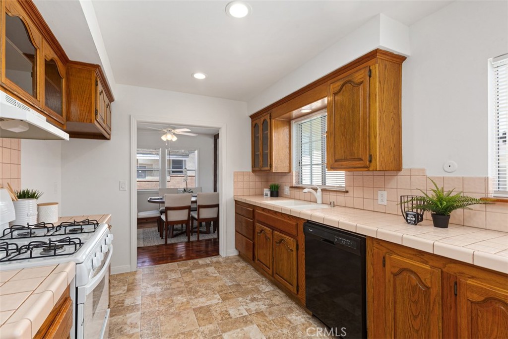 9432 Vons Drive