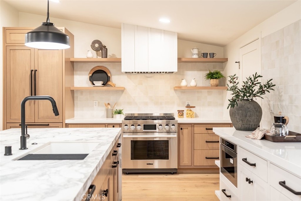 229 East Wilson Street