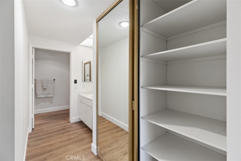 3499 Bahia Blanca W 2H