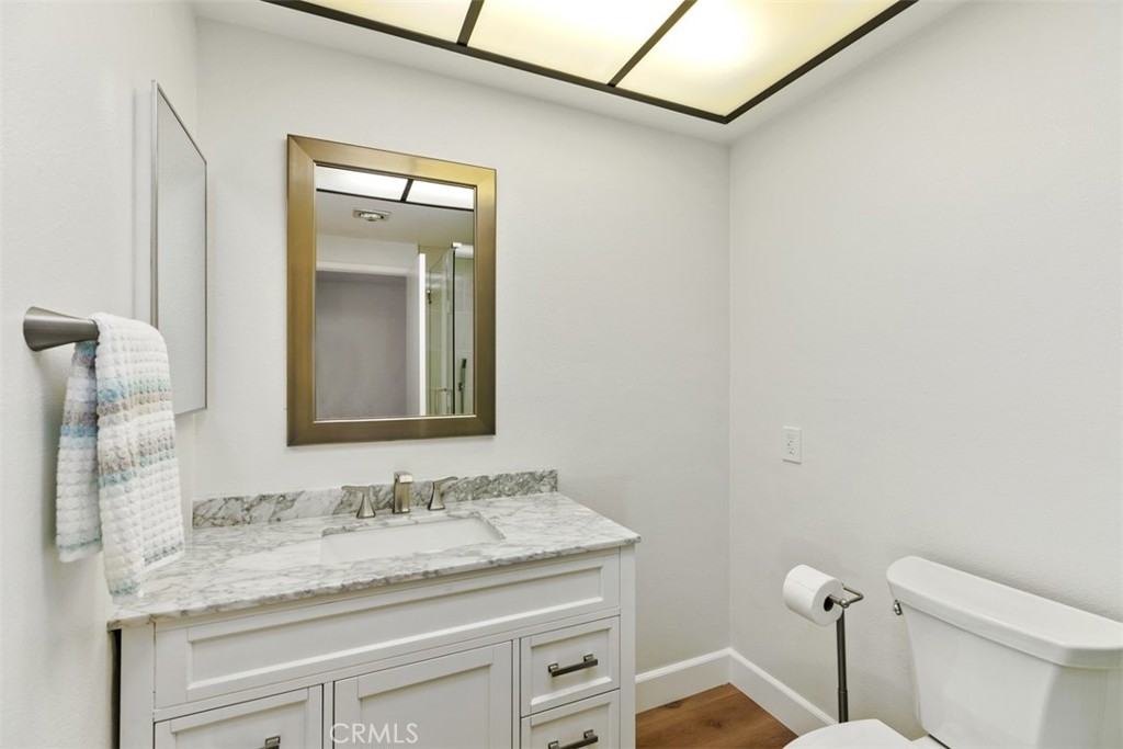 3499 Bahia Blanca W 2H