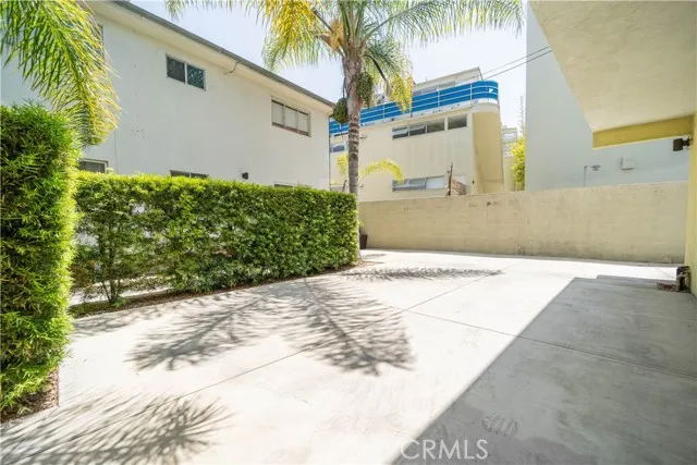 827 Bay Street # 9