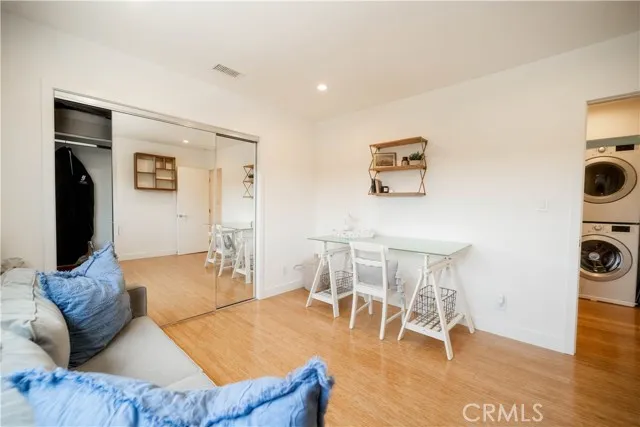 827 Bay Street # 9