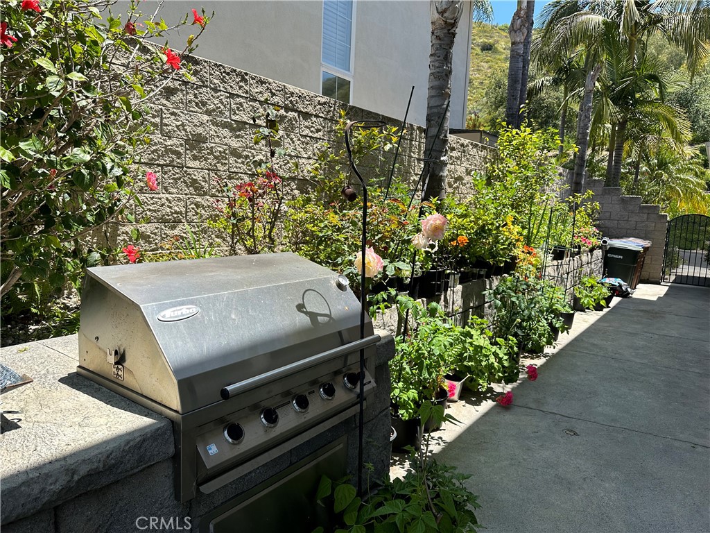 13 Bell Canyon Drive