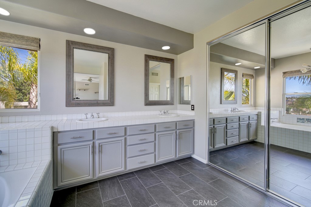 13 Bell Canyon Drive