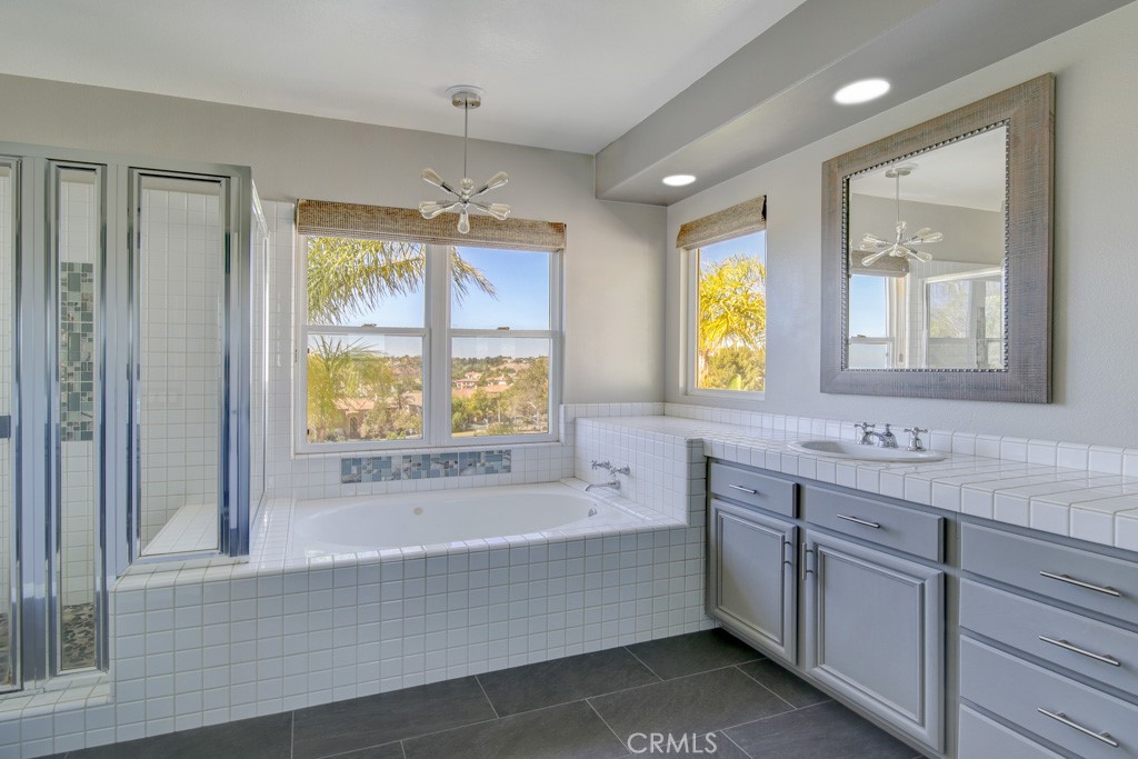 13 Bell Canyon Drive