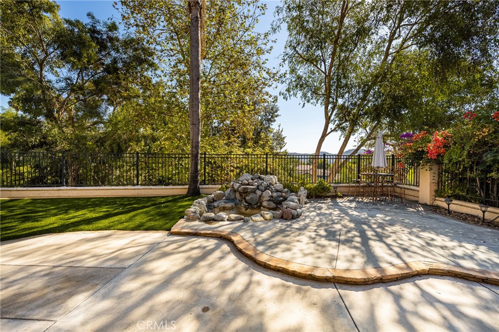 26492 San Torini Road