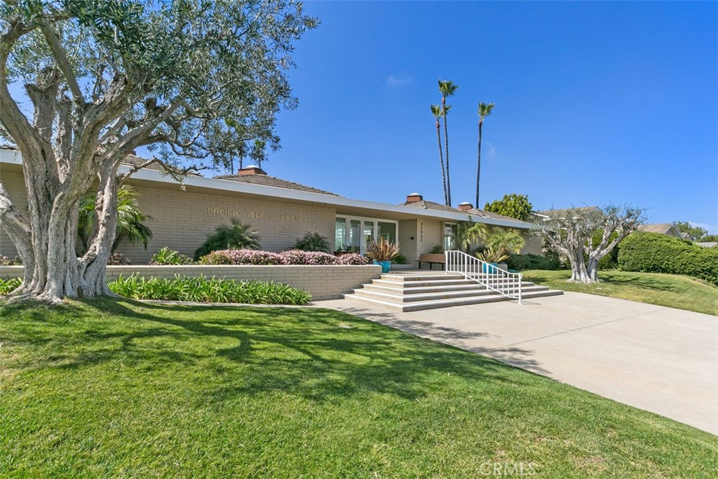 31507 Crystal Sands Drive