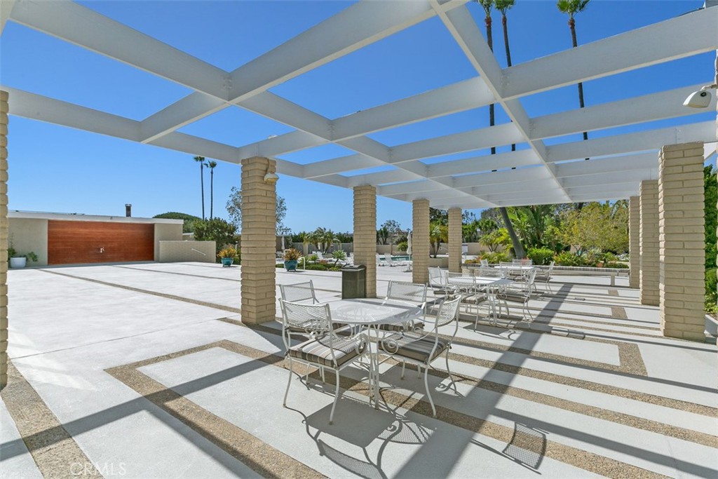 31507 Crystal Sands Drive