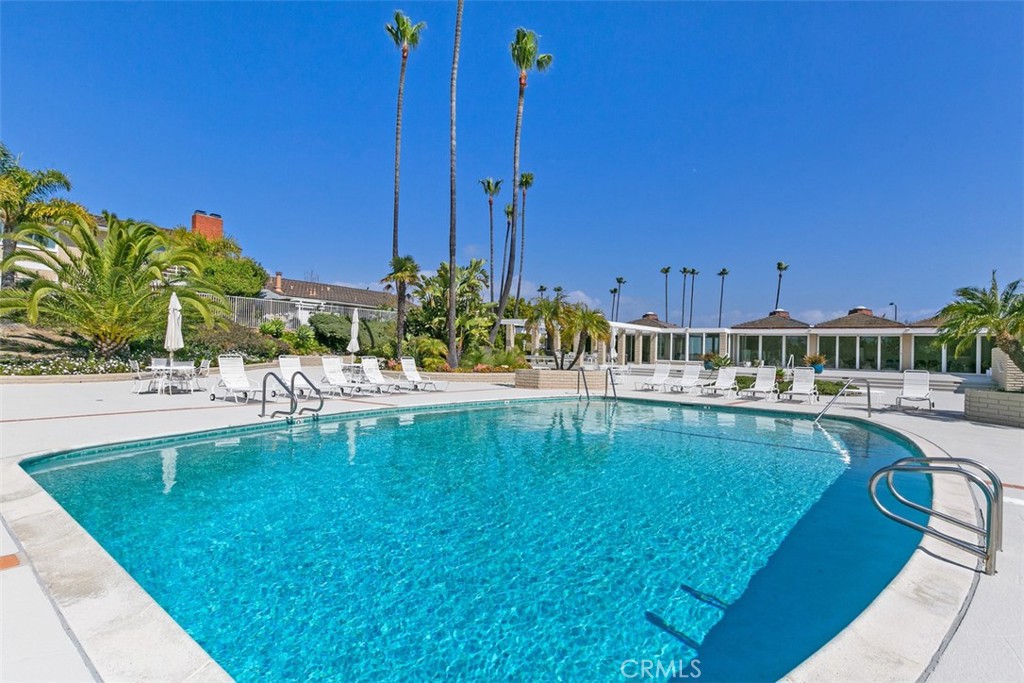 31507 Crystal Sands Drive