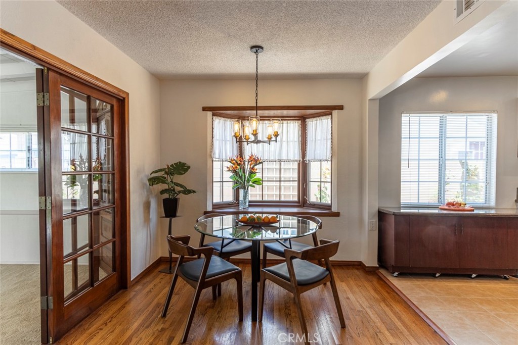 709 S Broadview Street