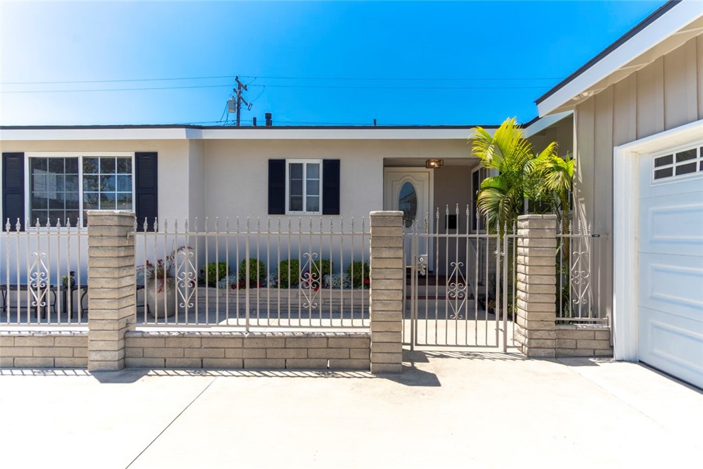 709 S Broadview Street