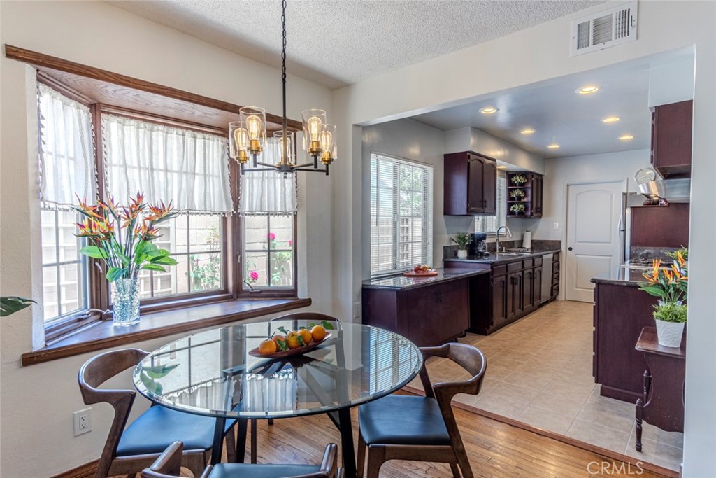 709 S Broadview Street