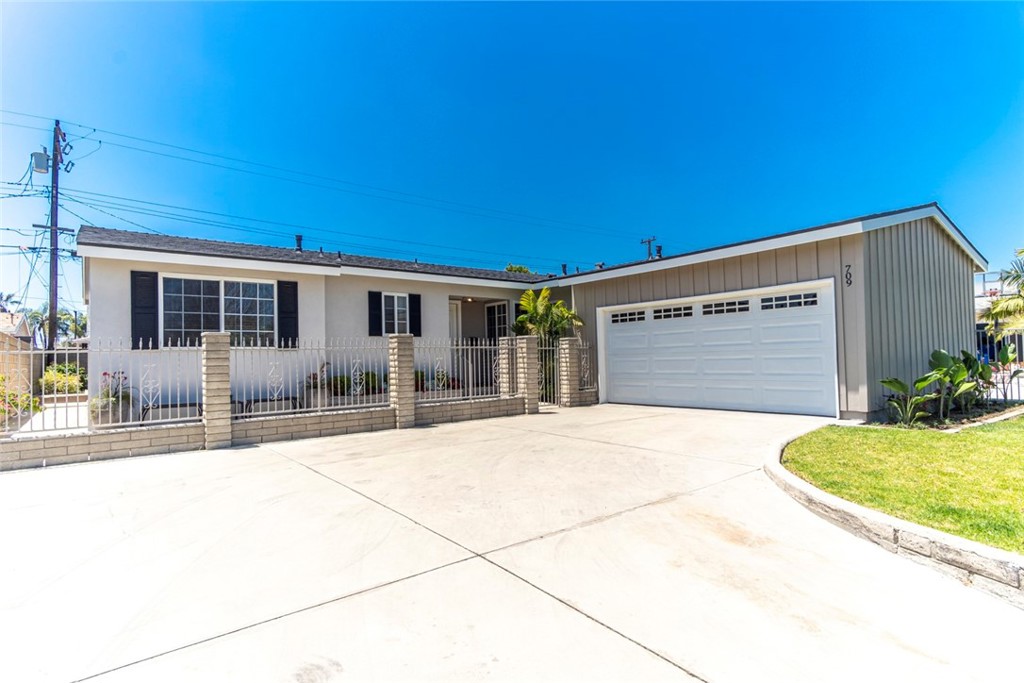 709 S Broadview Street