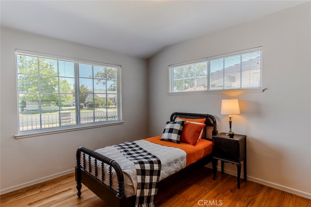 709 S Broadview Street