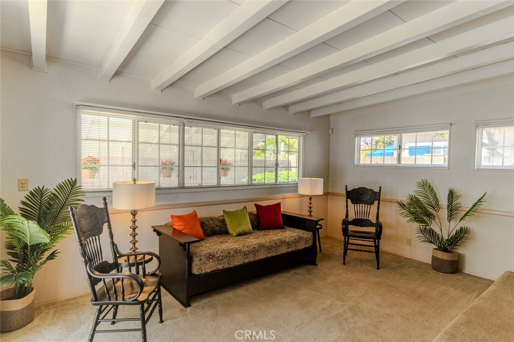 709 S Broadview Street