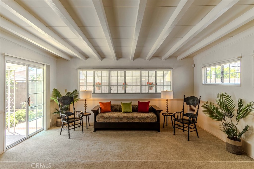 709 S Broadview Street