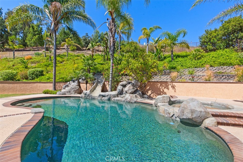 21675 Waterford Drive