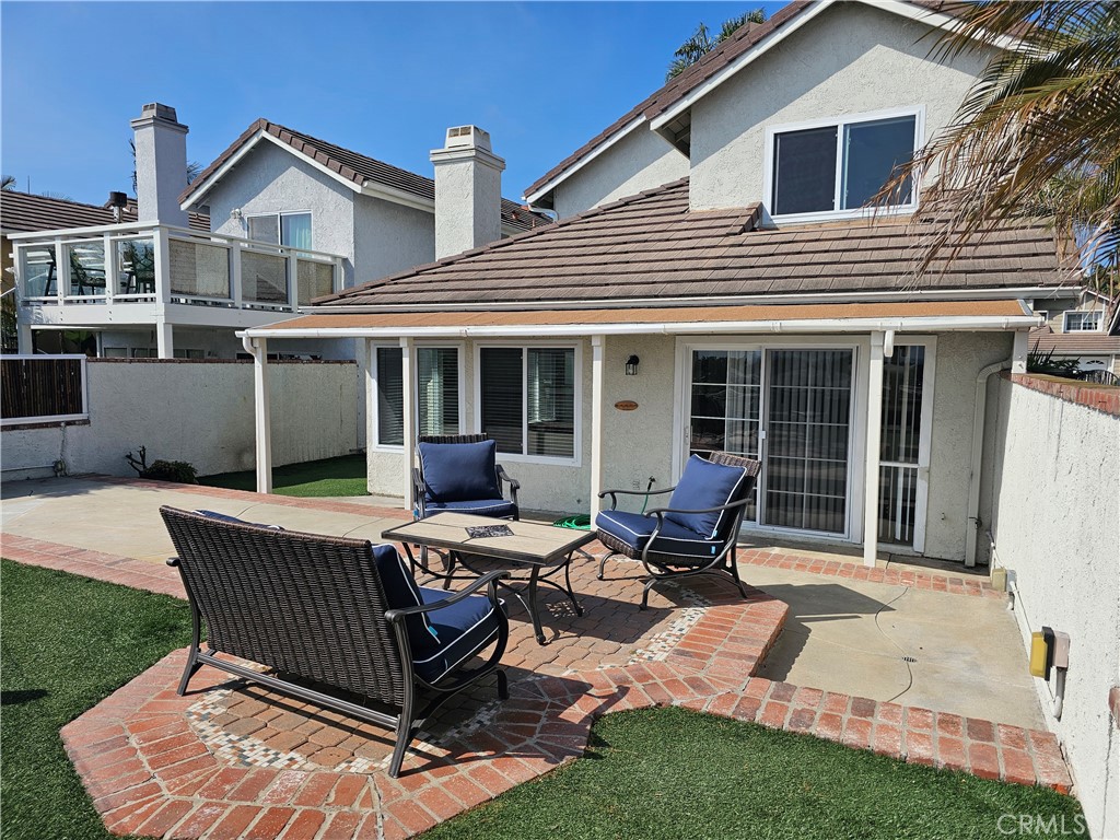 2336 Avenida Marejada