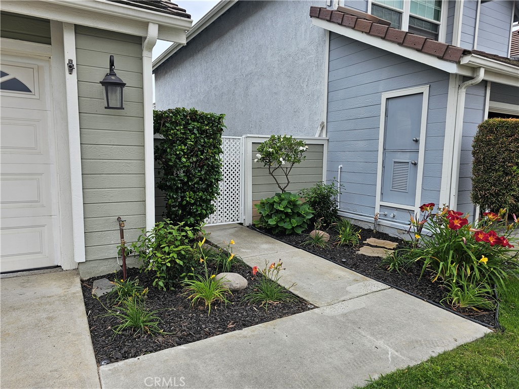 2336 Avenida Marejada