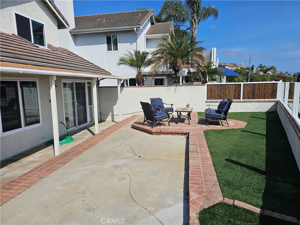 2336 Avenida Marejada