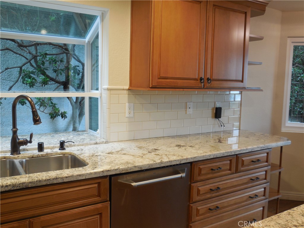 120 Avenida Presidio 14