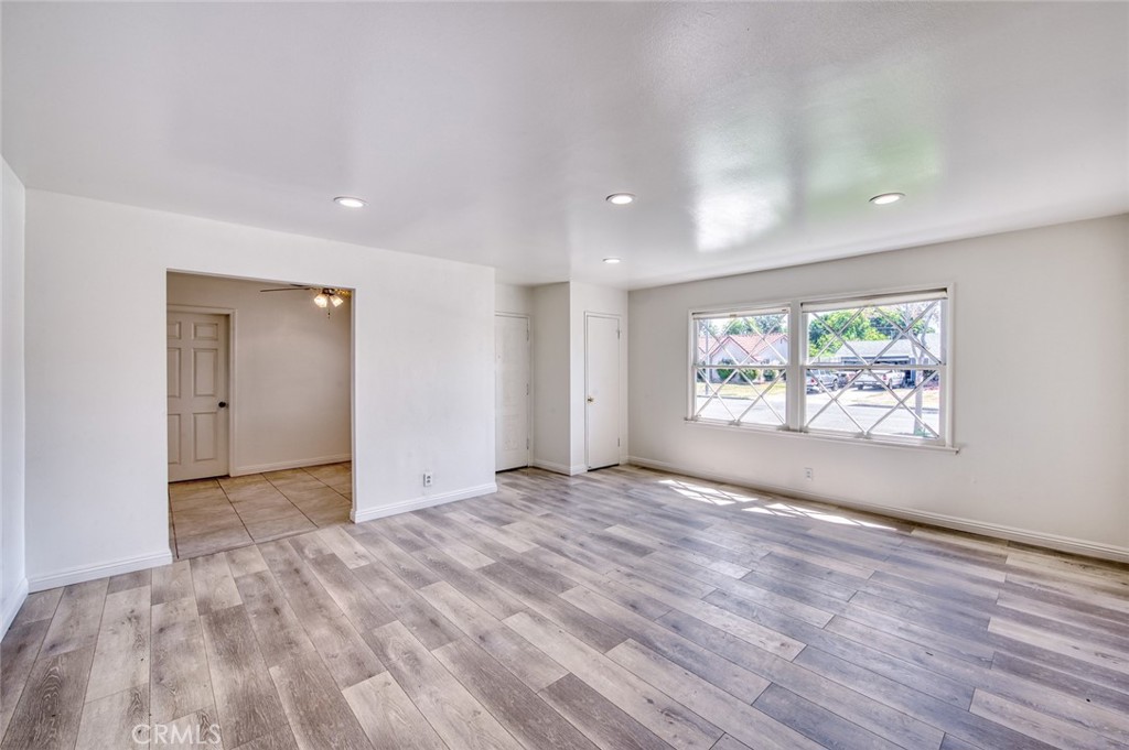 13851 La Vaughn Street