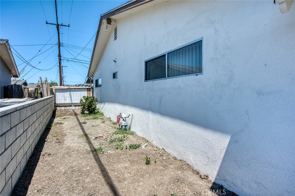 13851 La Vaughn Street