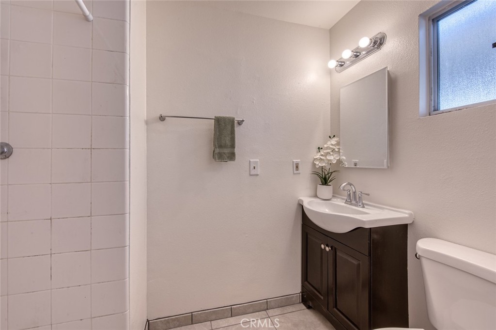 13851 La Vaughn Street