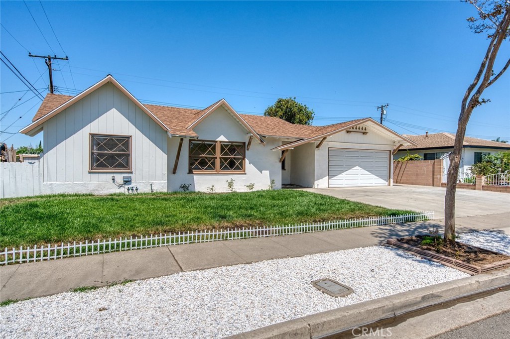 13851 La Vaughn Street