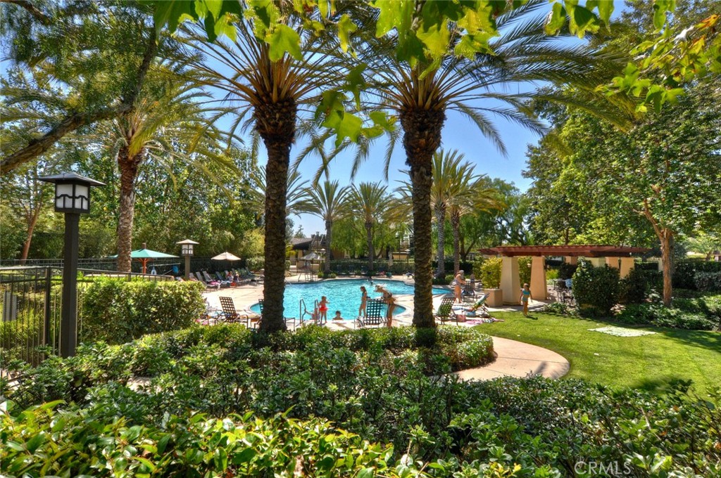 101 Avendale Boulevard 23