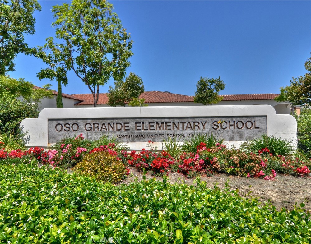 101 Avendale Boulevard 23