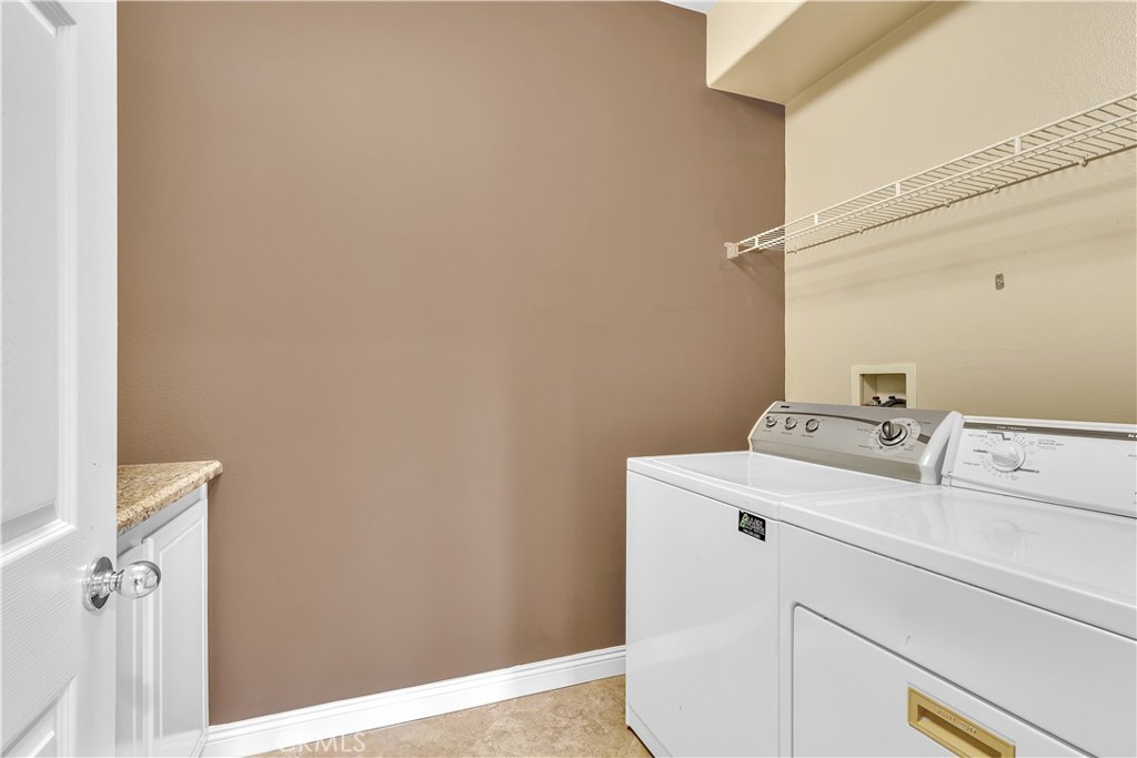 101 Avendale Boulevard 23