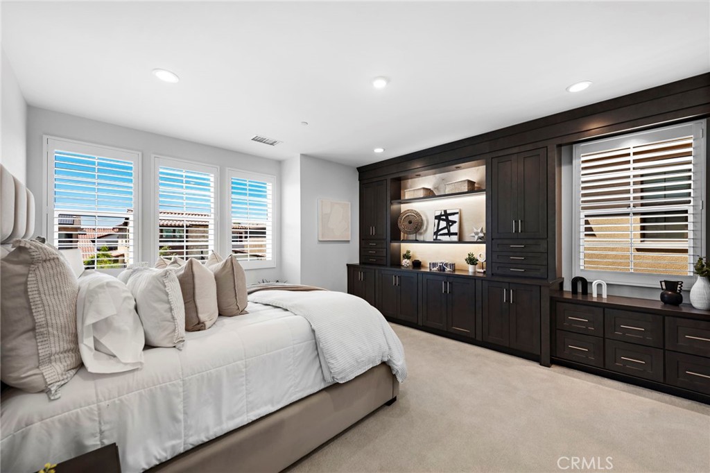 220 Parkwood