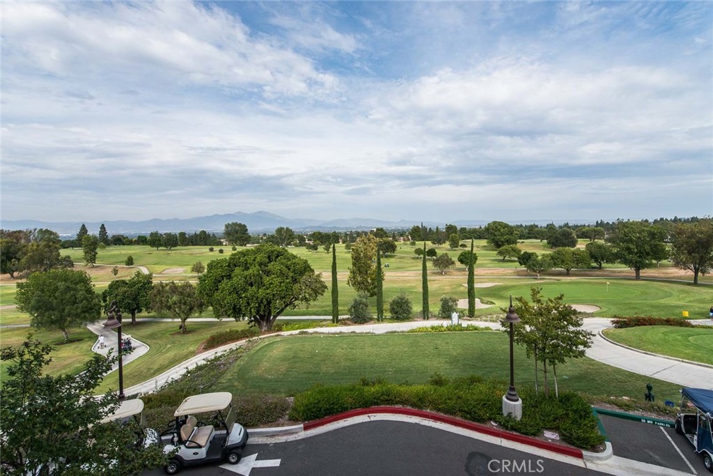 2328 Via Mariposa W Q