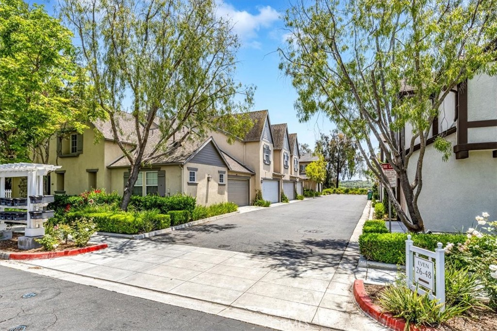 44 Three Vines Court