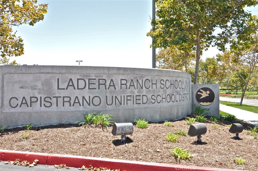 44 Three Vines Court