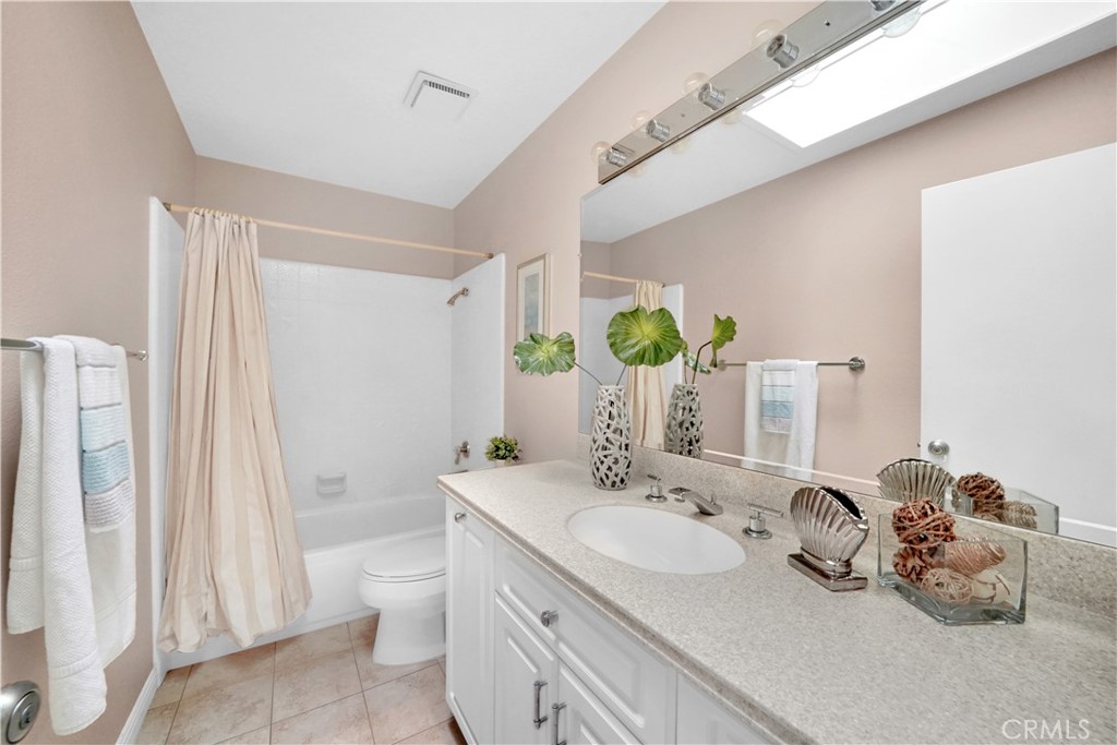 18393 Mount Kristina Street