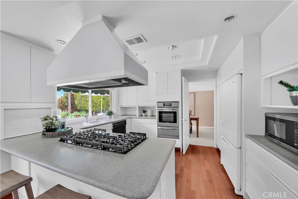 18393 Mount Kristina Street