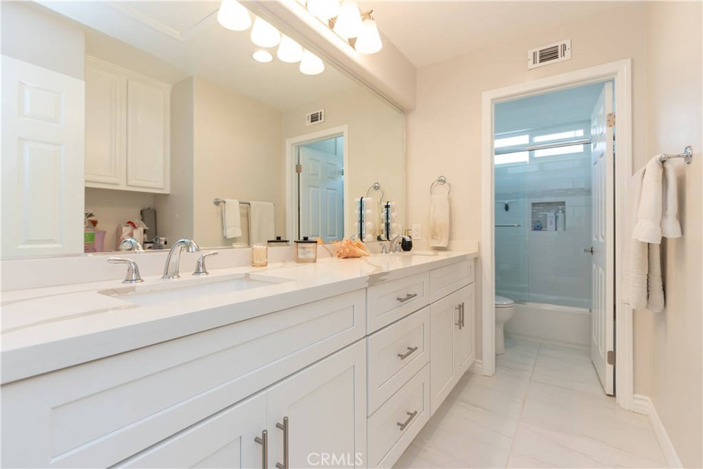 25575 Pacific Hills Drive