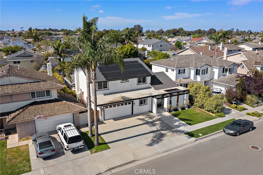 5341 Kenilworth Drive